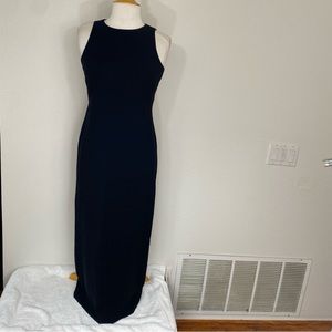 Preview Collection Black Scoop Neck Sleeveless Evening Long Dress Size 4P LBD